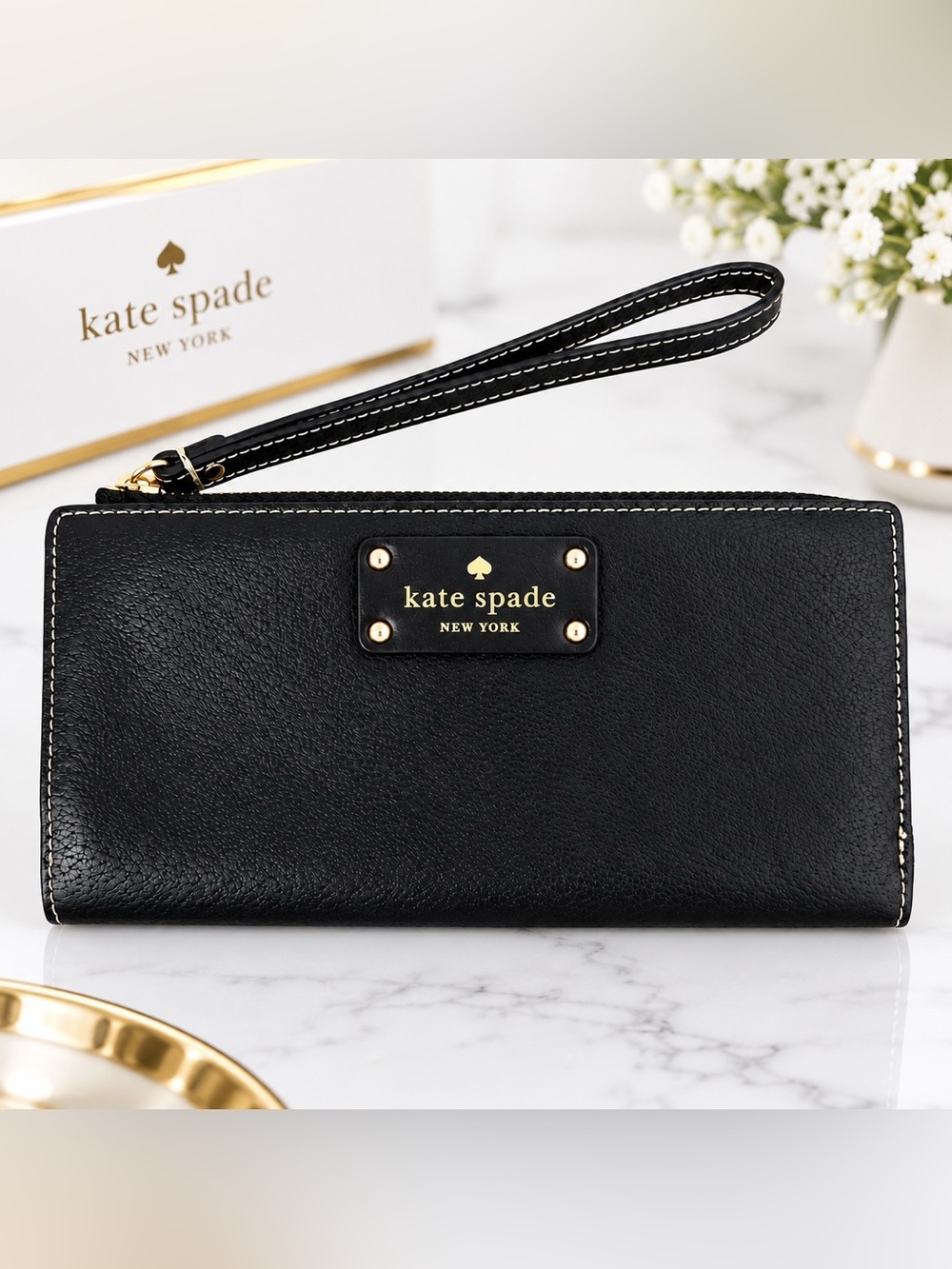 Kate Spade New York Black Pebble Grade Leather Wristlet Zippy Wallet